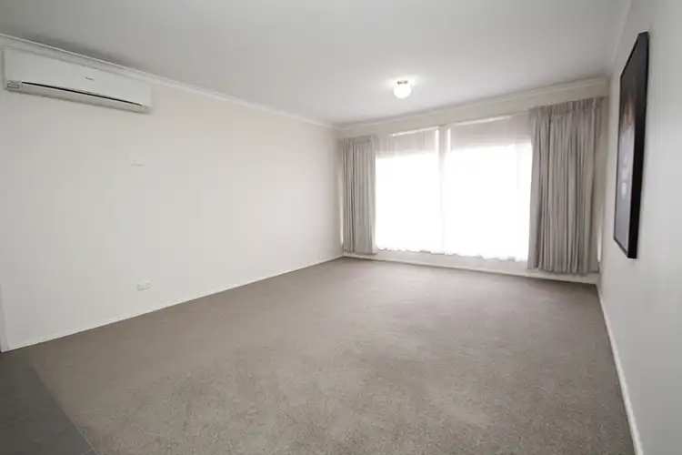 Fifth view of Homely house listing, 7 Noske Place, Horsham VIC 3400