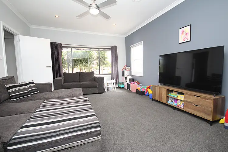 Fifth view of Homely house listing, 93 Natimuk Road, Horsham VIC 3400