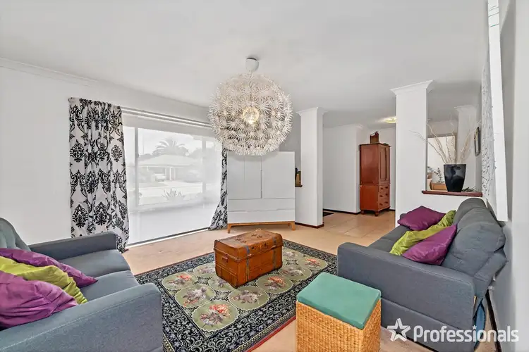 Third view of Homely house listing, 8 Springfield Court, Warnbro WA 6169