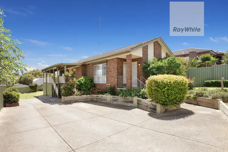 92 Kenny Street, Attwood VIC 3049