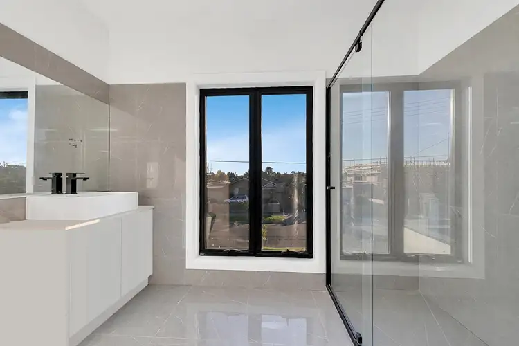 Sixth view of Homely townhouse listing, 1-4/10 Sydney Crescent, Lalor VIC 3075