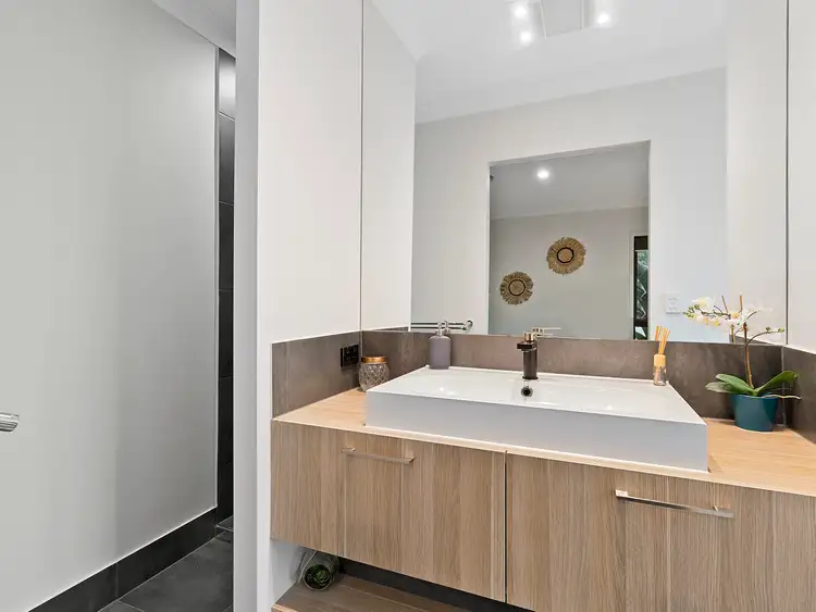 Sixth view of Homely house listing, 4 Astartea Street, Deebing Heights QLD 4306