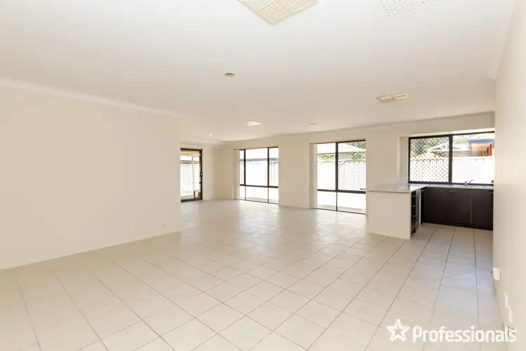 Seventh view of Homely house listing, 33 Milano Loop, Seville Grove WA 6112