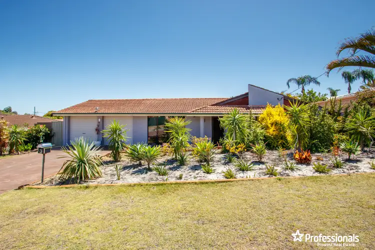 3 Newsam Close