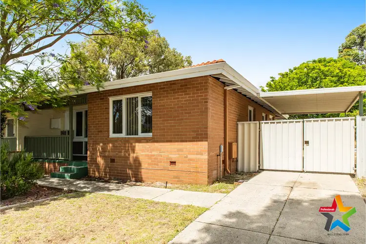 Sixth view of Homely semi-detached listing, 32B Hollybush Way, Kelmscott WA 6111