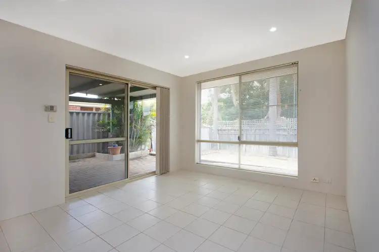 Sixth view of Homely house listing, 8 Turstin Glen, Kiara WA 6054