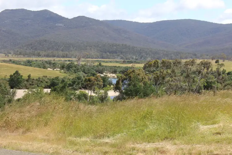 LOT Lot 1, 43 Falmouth Street, Avoca TAS 7213