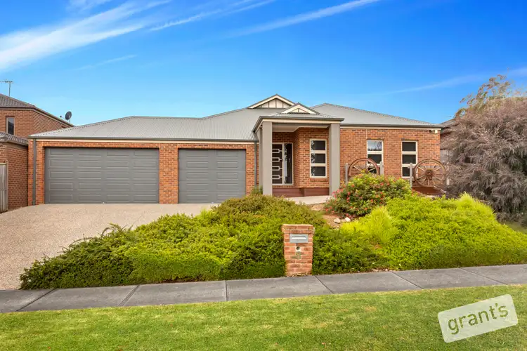8 Billabong Place, Narre Warren North VIC 3804