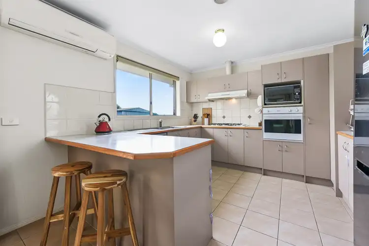 Fifth view of Homely house listing, 15 Niagara Court, Hampton Park VIC 3976