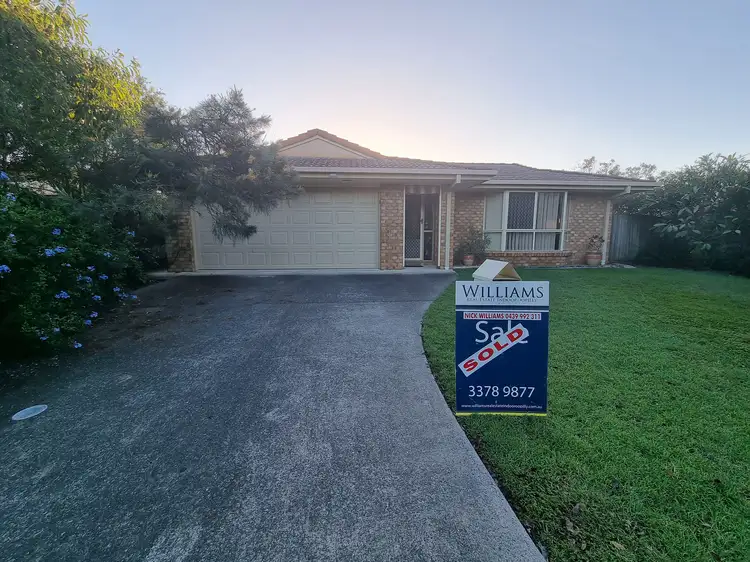 9 Marzena Close, Moggill QLD 4070