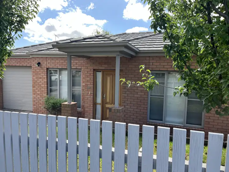 83 Francis Street