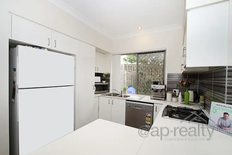 Fifth view of Homely townhouse listing, 38/10 Yugumbir Street, Richlands QLD 4077