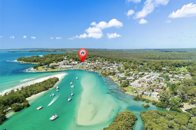 2/9 Currambene Street, Huskisson NSW 2540