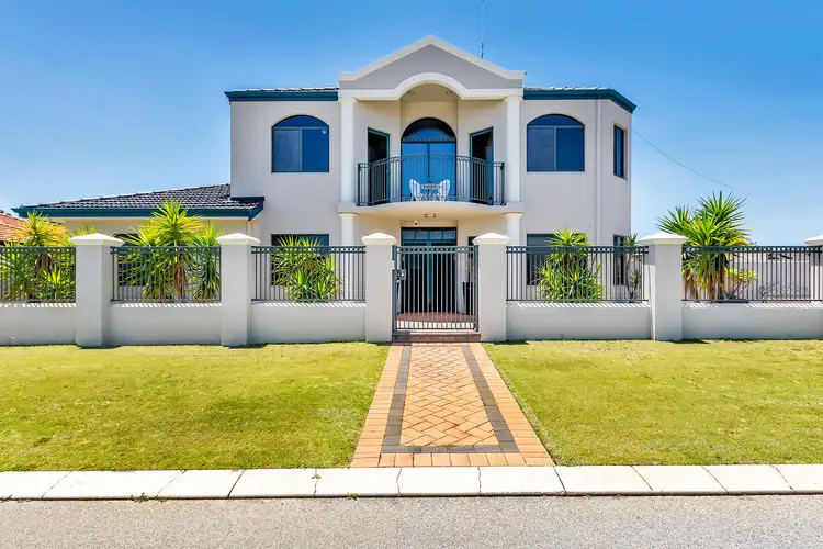 20 Shelduck Crescent, Bennett Springs WA 6063
