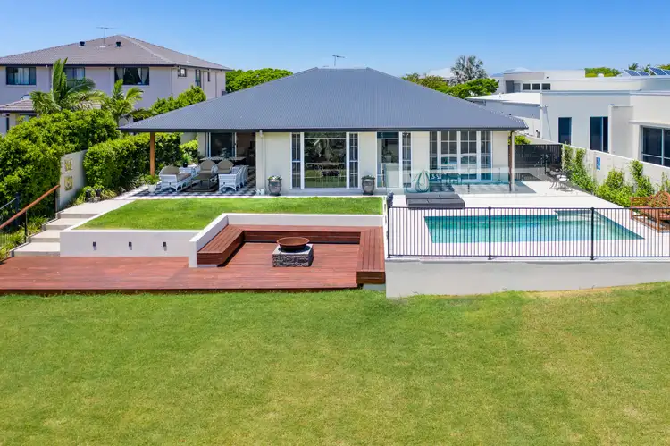 57 The Peninsula, Helensvale QLD 4212