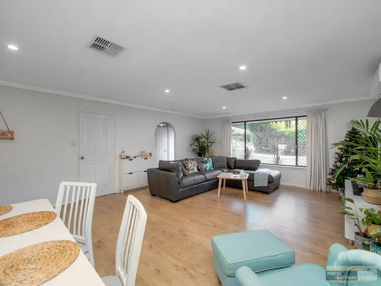 Sixth view of Homely house listing, 5 Marlock Court, Forrestfield WA 6058