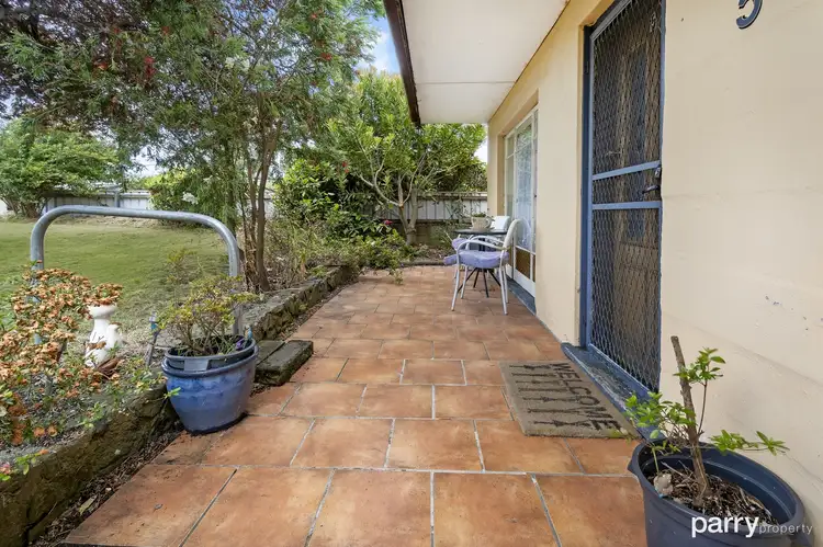 5 Hendersons Lane, Gravelly Beach TAS 7276