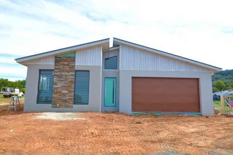 7 Menah Avenue, Mudgee NSW 2850