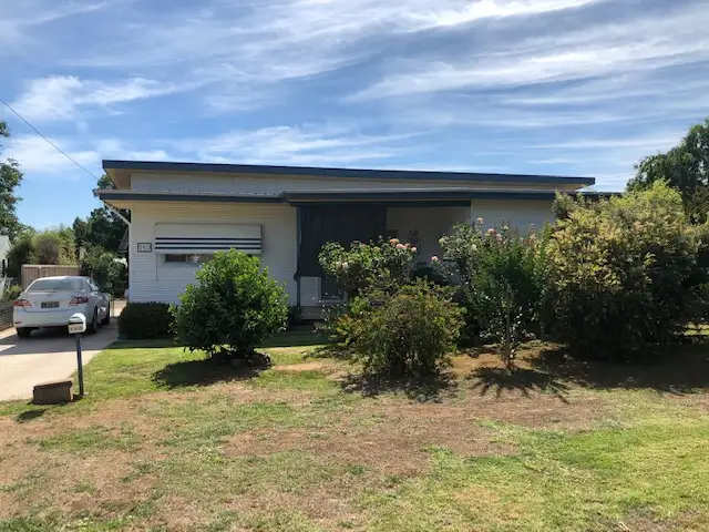 140 Simpson Street, Tumut NSW 2720