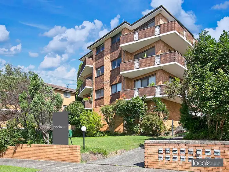 8/27 Walton Crescent, Abbotsford NSW 2046