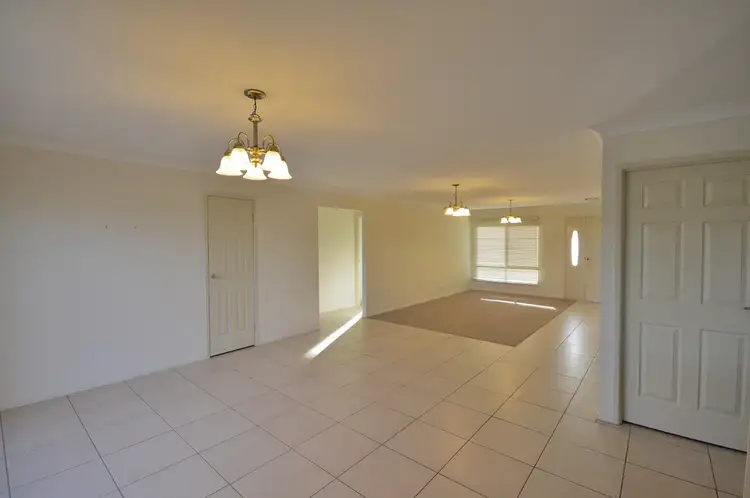 Sixth view of Homely house listing, 2/6 Cordeaux Street, WOMINA, Warwick QLD 4370