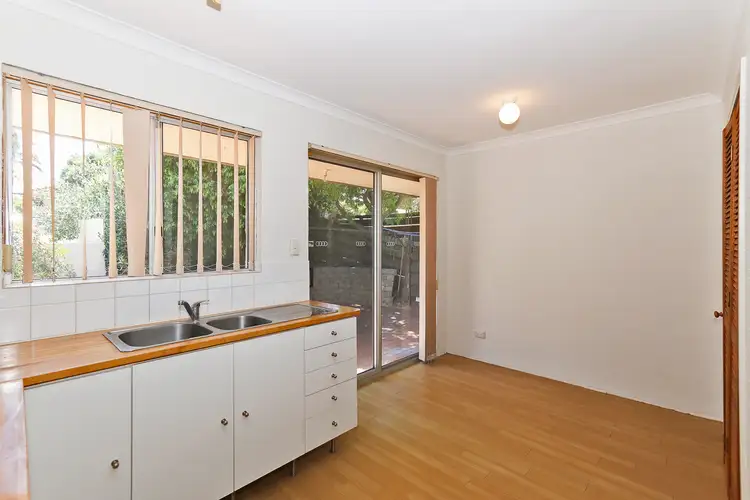 Fifth view of Homely villa listing, 12/98 Moulden Avenue, Yokine WA 6060