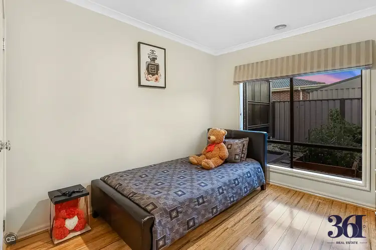 Sixth view of Homely house listing, 19 WYLIE CIRCUIT, Burnside Heights VIC 3023