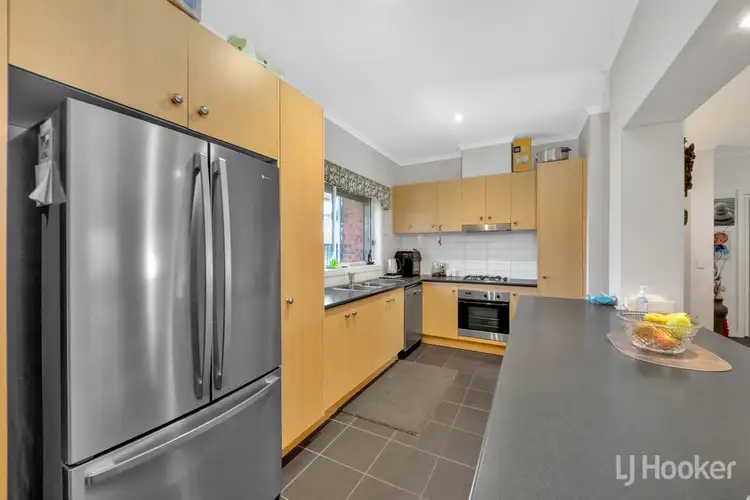 Seventh view of Homely house listing, 19 Silverleaf Drive, Melton VIC 3337