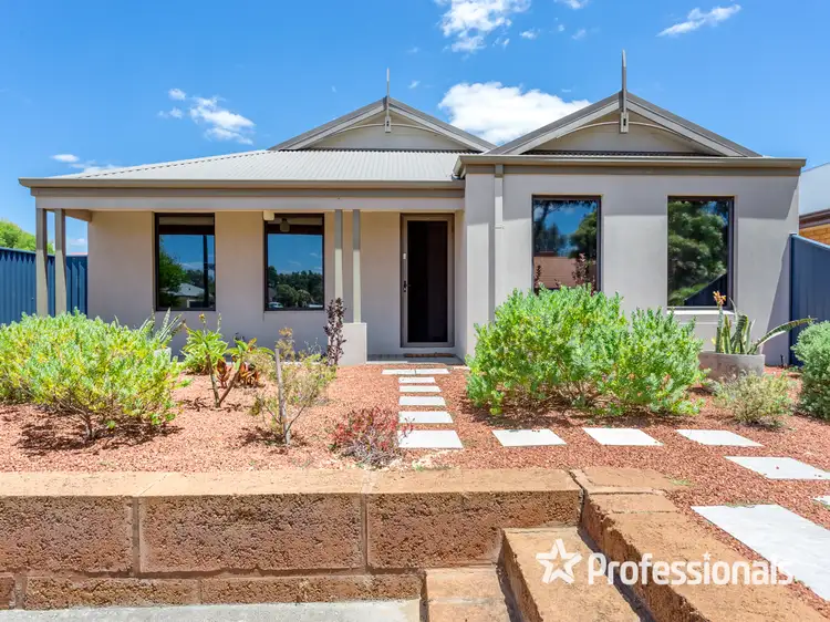 1 Quinine Crescent, Byford WA 6122