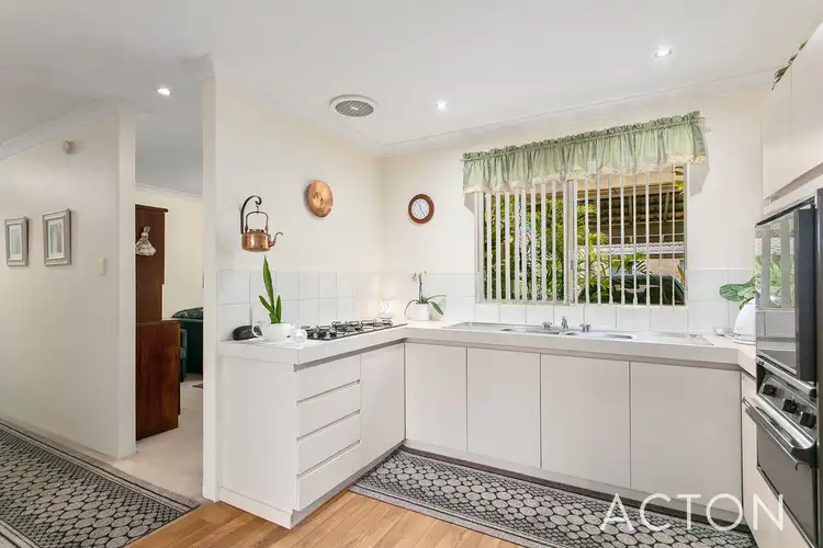 6/33 Camden Street, Dianella WA 6059