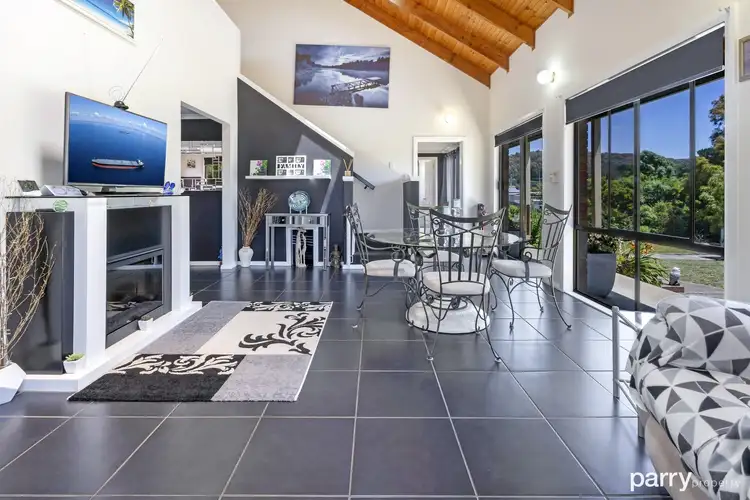 Seventh view of Homely house listing, 17-19 Archer Street, Beaconsfield TAS 7270