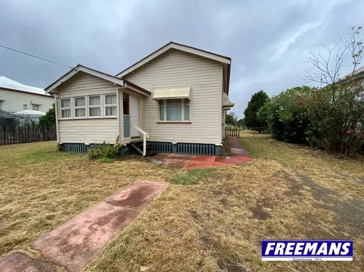 27 knight Street, Kingaroy QLD 4610