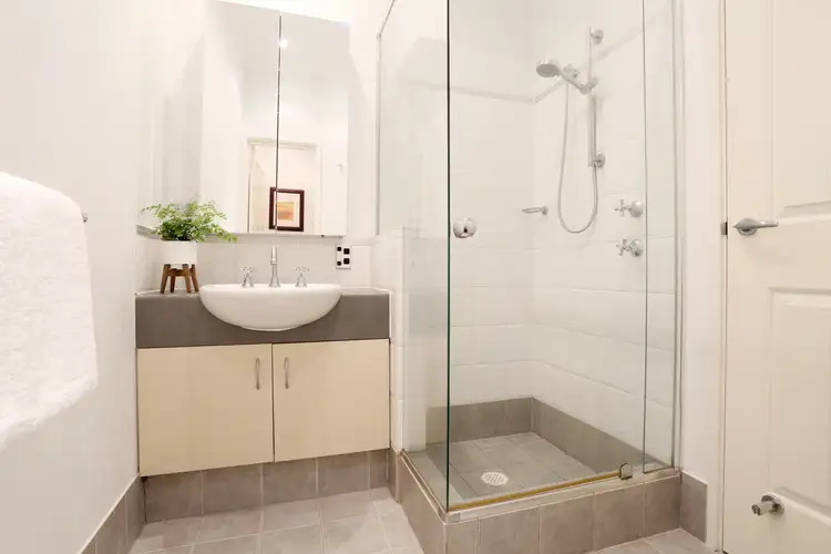 Fifth view of Homely house listing, 15B Canterbury Terrace, East Victoria Park WA 6101