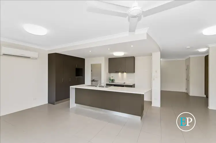 7/11 Crauford Street, West End QLD 4810