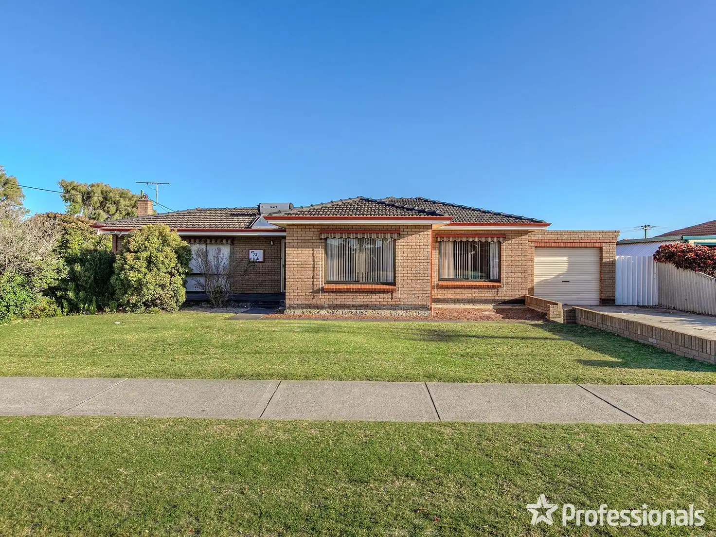 Main view of Homely house listing, 75 Malibu Road, Safety Bay WA 6169