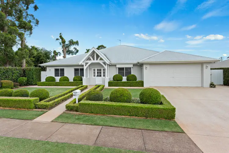 24 Curzon Street, Mount Lofty QLD 4350