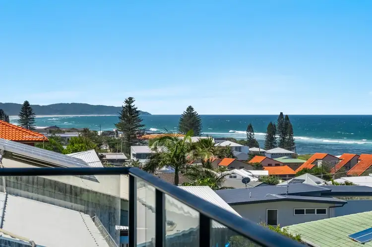 Second view of Homely semi-detached listing, 1/21A Dress Circle Drive, Lennox Head NSW 2478
