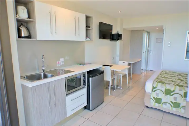 Fourth view of Homely unit listing, 306/75-77 The Strand, North Ward QLD 4810
