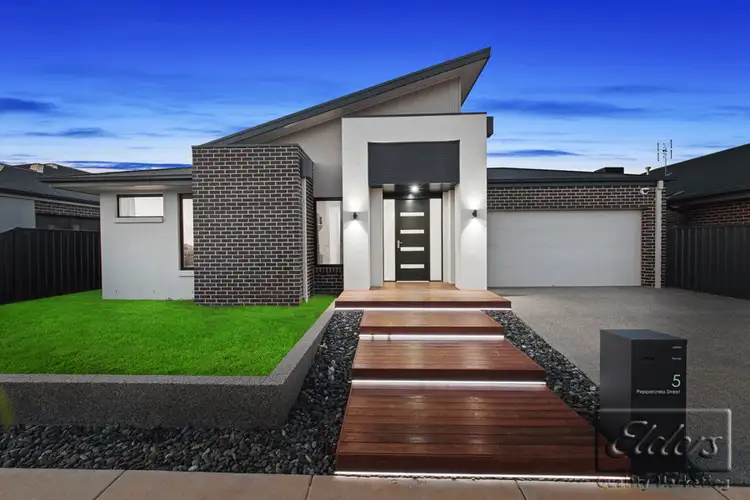 5 Peppercress Street, White Hills VIC 3550