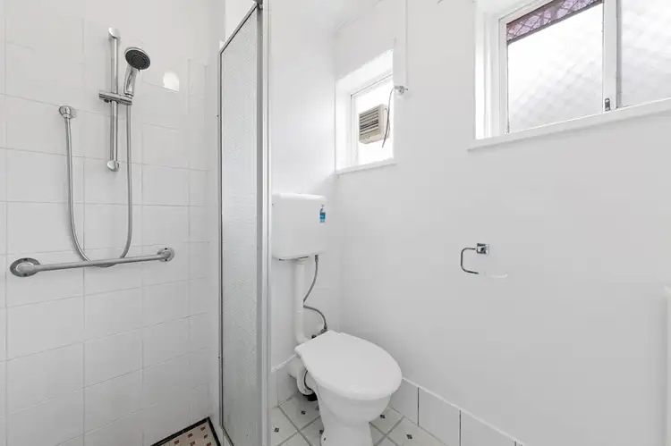 Sixth view of Homely apartment listing, 4/50 Normanby Avenue, Thornbury VIC 3071