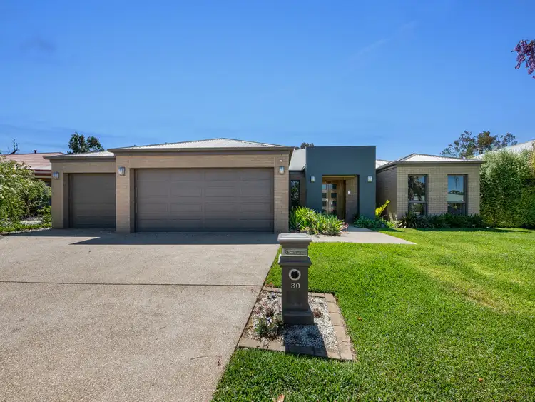 Second view of Homely house listing, 30 Golflinks Avenue, Wodonga VIC 3690