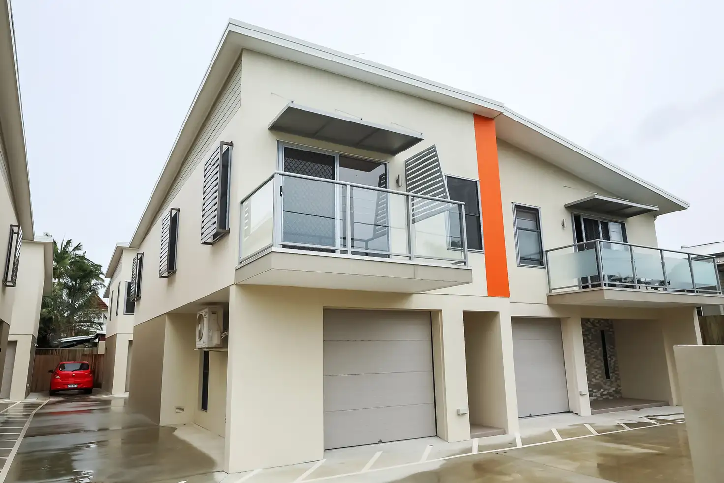 Main view of Homely townhouse listing, 2/133 Prince Edward Parade, Scarborough QLD 4020
