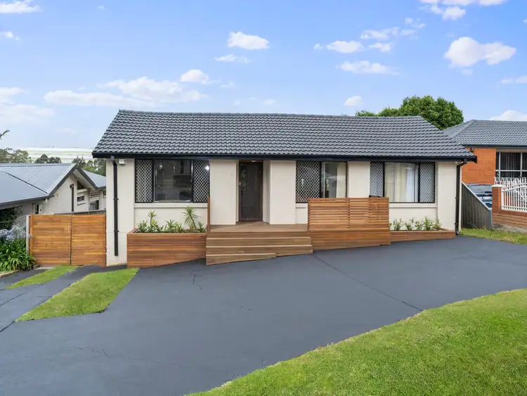 42 St Andrews Boulevarde, Casula NSW 2170