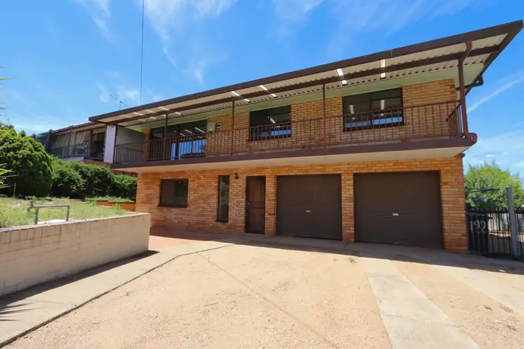 182 Loftus Street