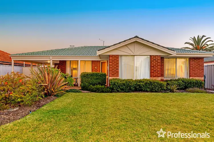 Second view of Homely house listing, 7 Springfield Court, Warnbro WA 6169