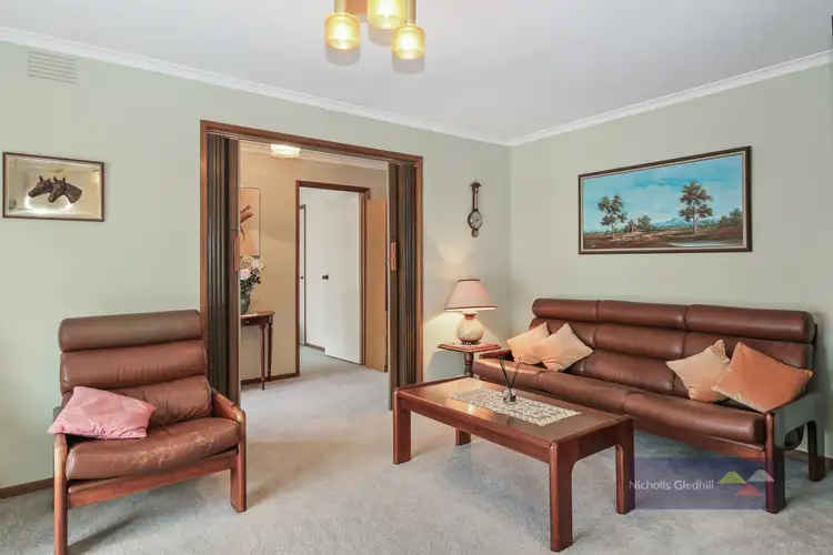 Fifth view of Homely house listing, 3 Rossiter Avenue, Endeavour Hills VIC 3802