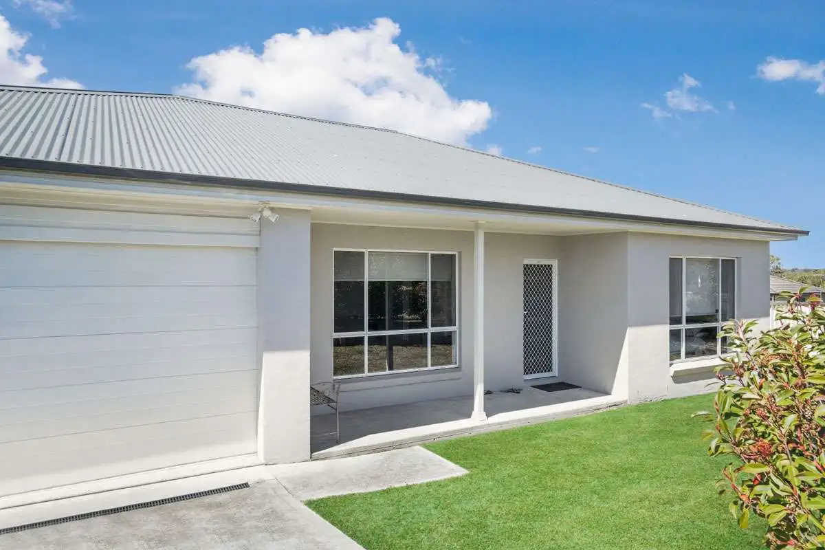 Main view of Homely house listing, 1/8 VIne Street, Branxton NSW 2335