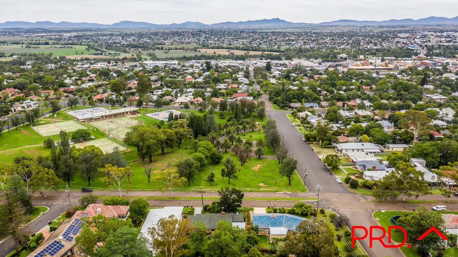 Main view of Homely house listing, 72 Raglan Street, Tamworth NSW 2340