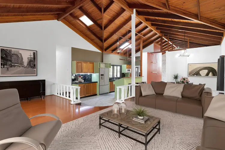 12 Shiral Drive, Beaconsfield QLD 4740