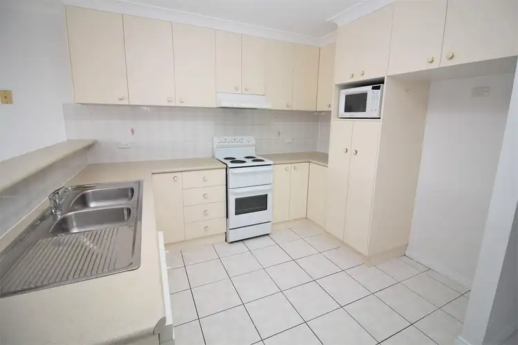 Main view of Homely unit listing, 2/490 Banna Avenue, Griffith NSW 2680
